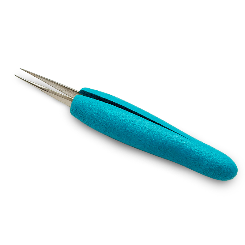 Tweezers